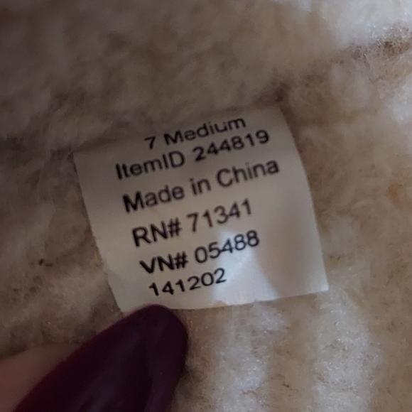 L.L.Bean Hearthside Suede Sherpa Lined Moccasins - Picture 10 of 12